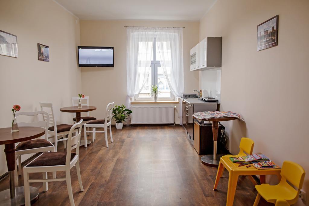 Lew Hostel Inowrocław Εξωτερικό φωτογραφία