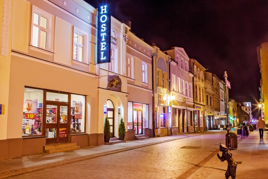 Lew Hostel Inowrocław Εξωτερικό φωτογραφία